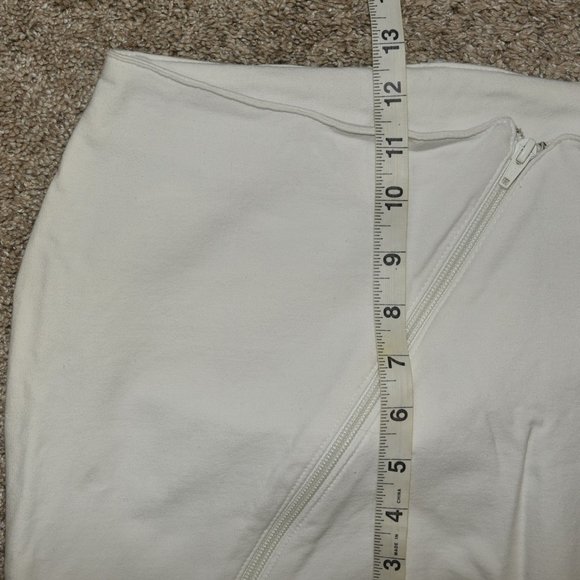 White double-zipper miniskirt from Brazil - Picture 4 of 6